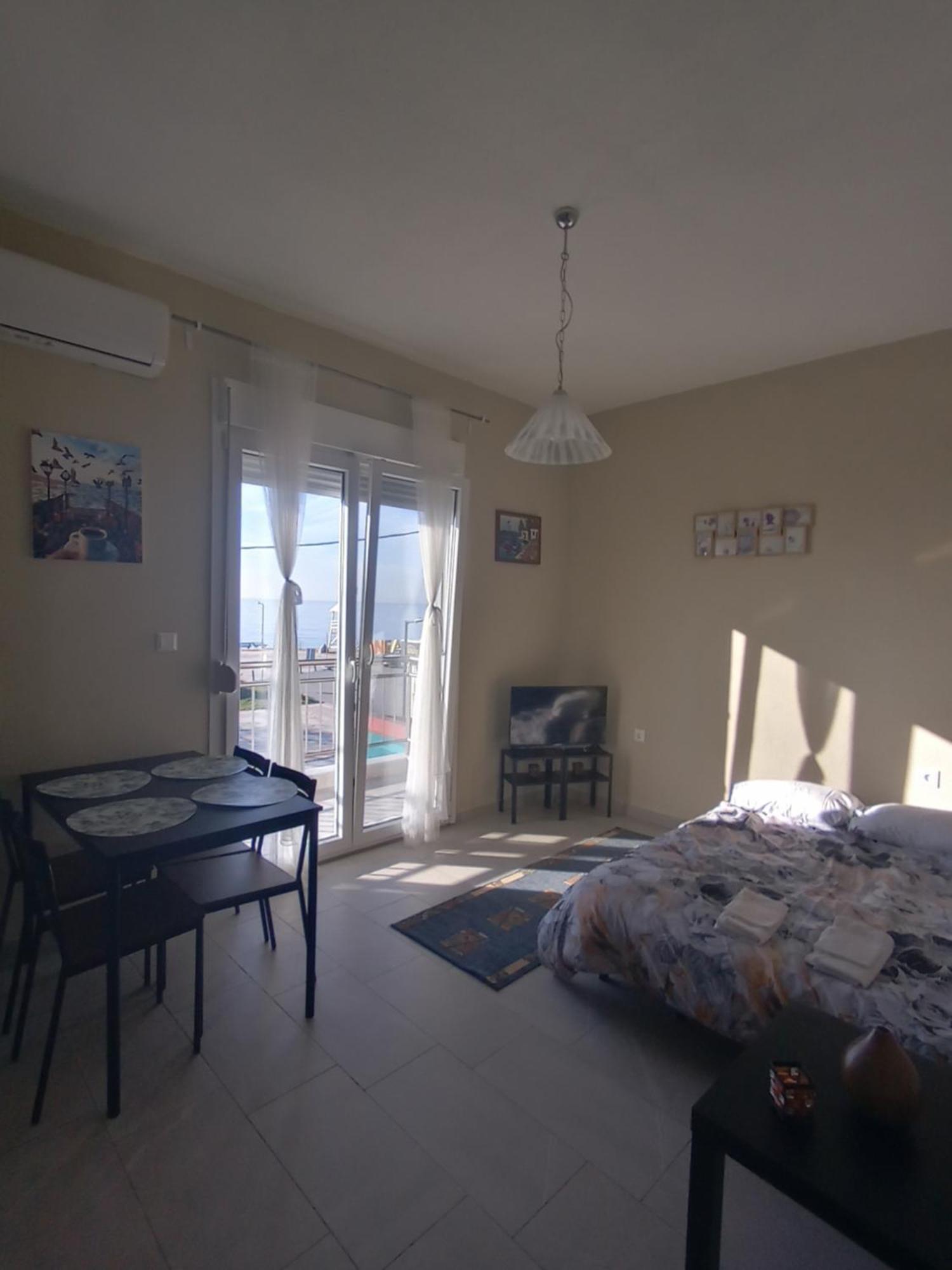 Katerina Apartment Nea Plagia Esterno foto